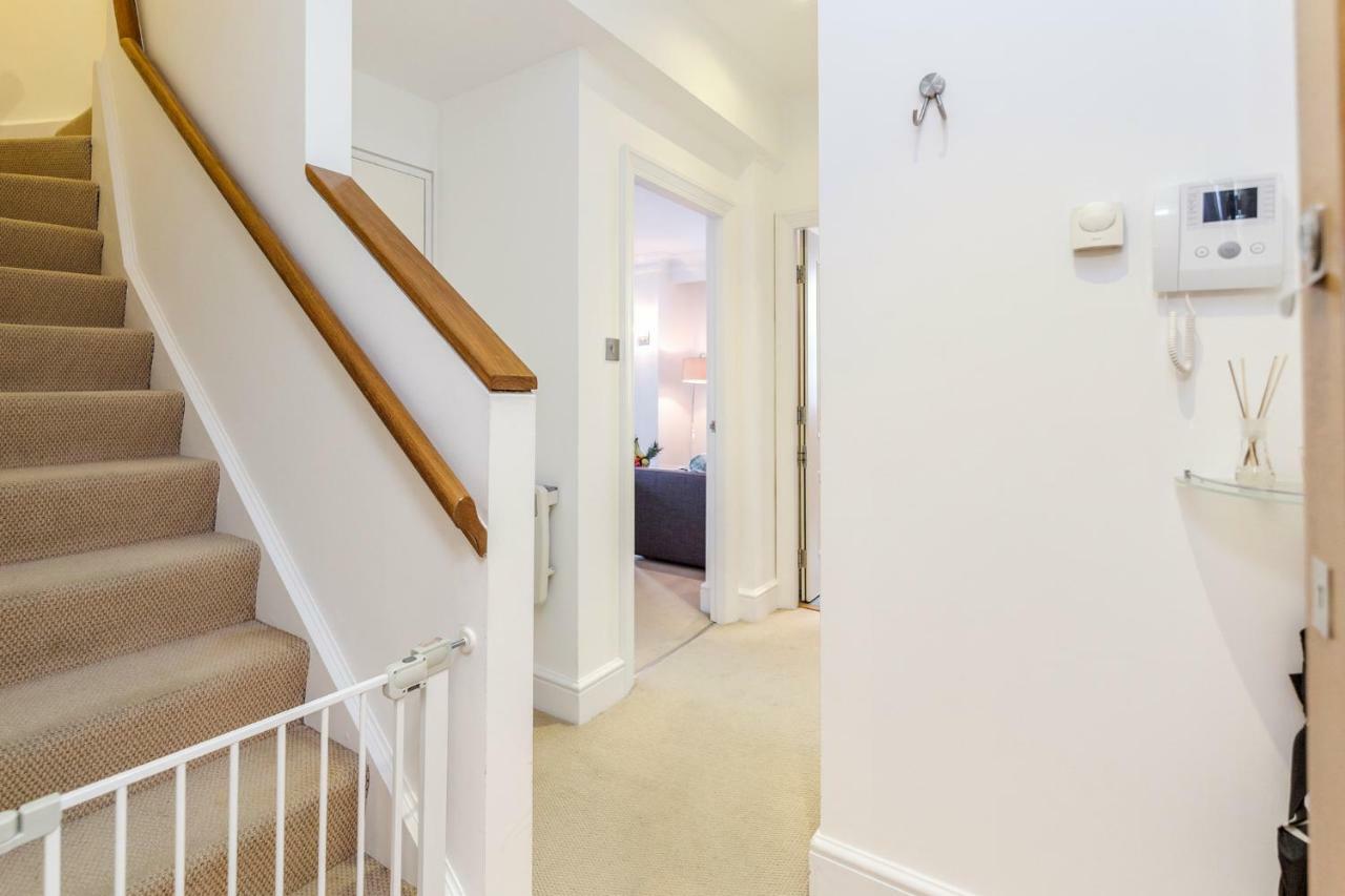 Outstanding Trafalgar Penthouse, Sleeps 8 London Exterior photo