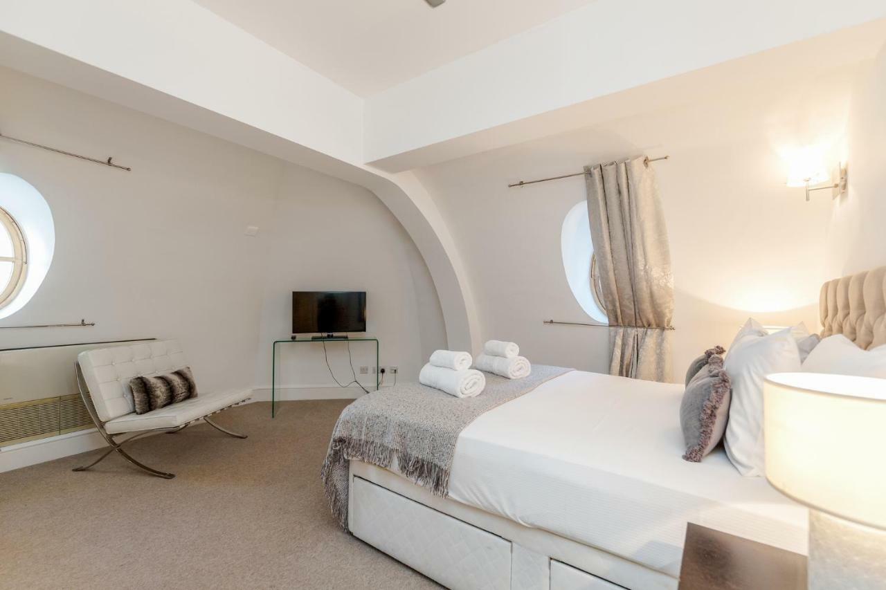Outstanding Trafalgar Penthouse, Sleeps 8 London Exterior photo