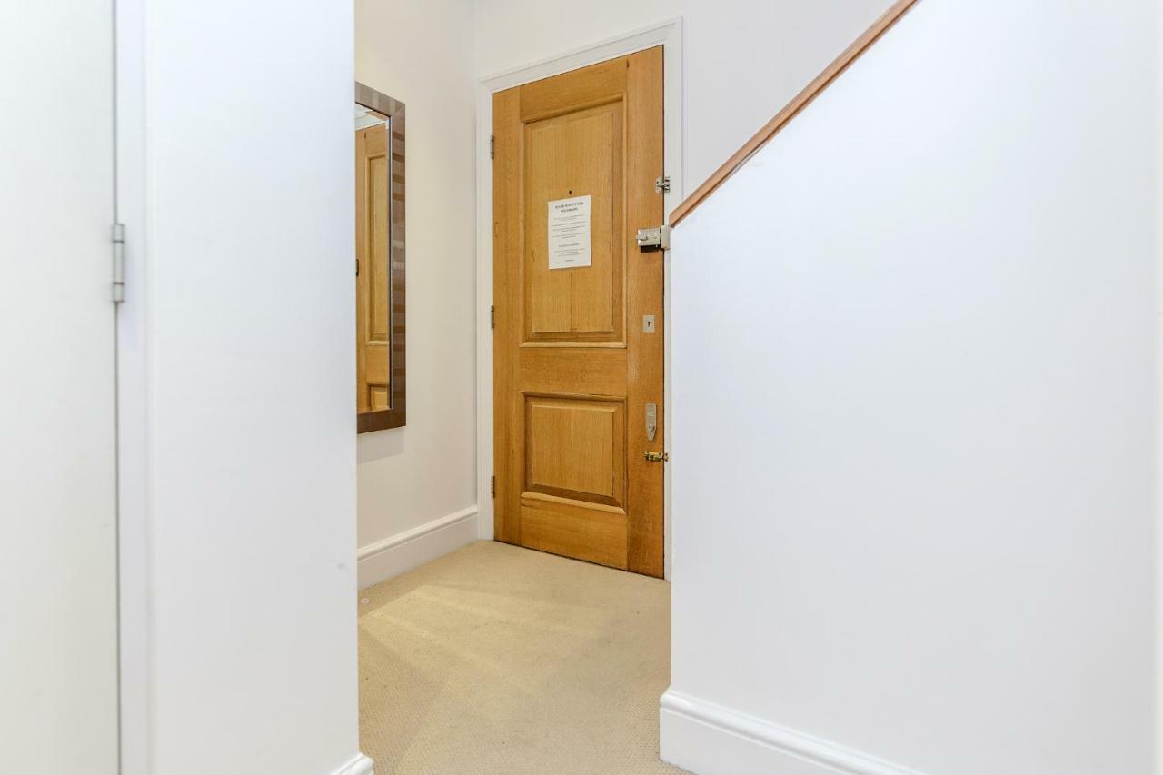 Outstanding Trafalgar Penthouse, Sleeps 8 London Exterior photo