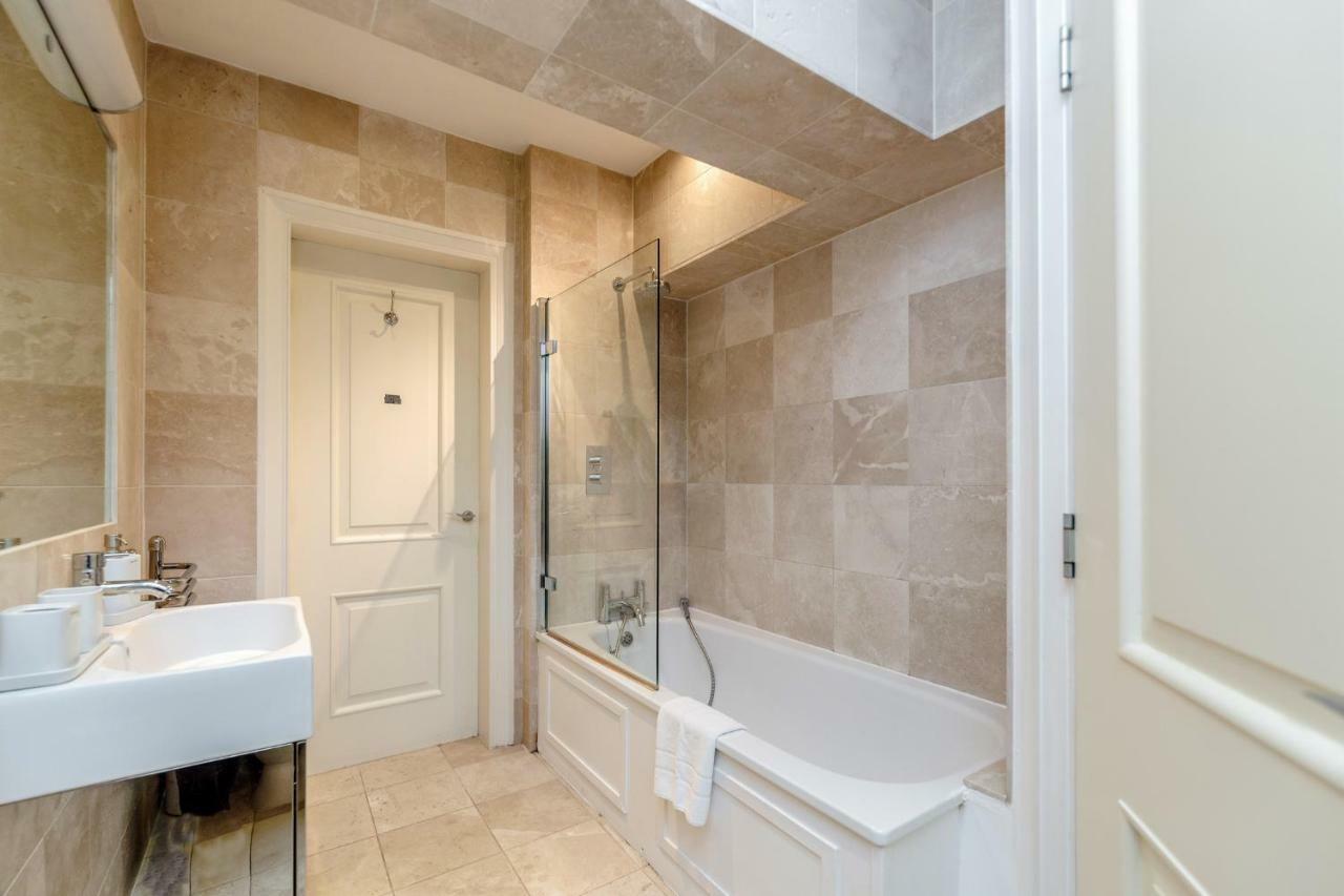 Outstanding Trafalgar Penthouse, Sleeps 8 London Exterior photo