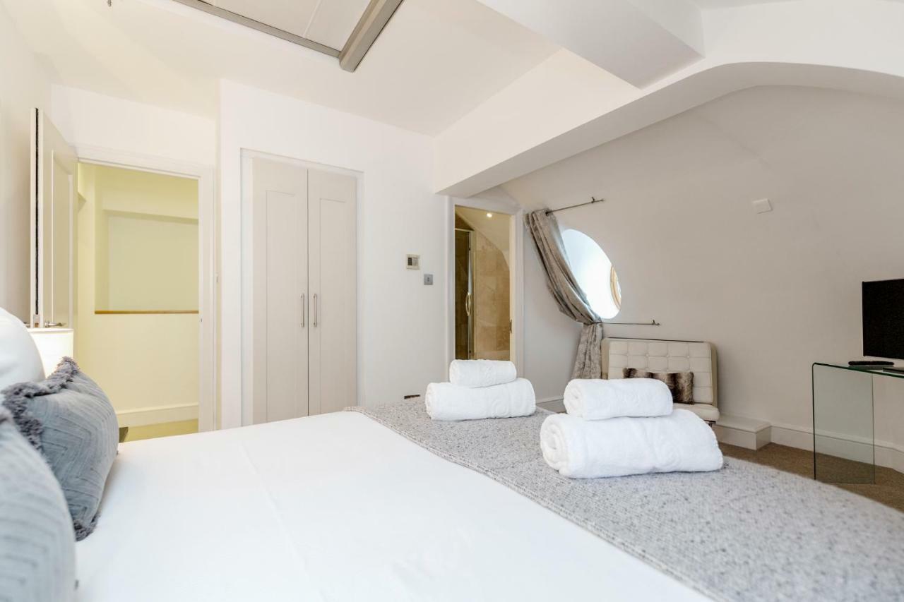 Outstanding Trafalgar Penthouse, Sleeps 8 London Exterior photo